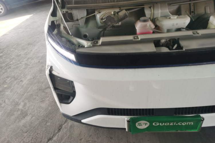 Used Farizon Xingxiang V 2024 Star Enjoy V6E Feature Edition Xuanwu 41.055 kWh Engine Bay Right