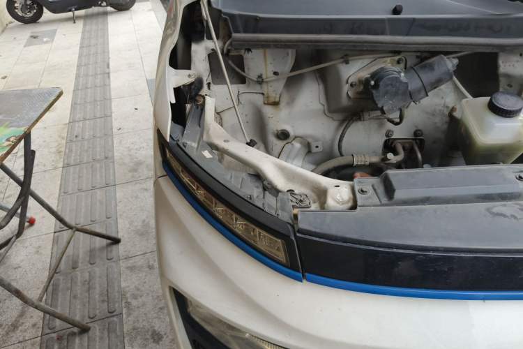 Used Farizon Xingxiang V 2024 Star Enjoy V6E Feature Edition Zhixin 46.08 kWh Engine Bay Right
