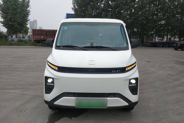Used Farizon Xingxiang V 2024 Star Enjoy V6E Feature Edition Zhixin 46.08 kWh Exterior 1