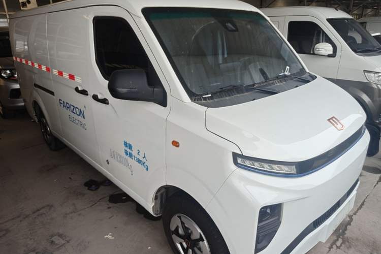 Used Farizon Xingxiang V 2024 Star Enjoy V6E Feature Edition Xuanwu 41.055 kWh Exterior 1