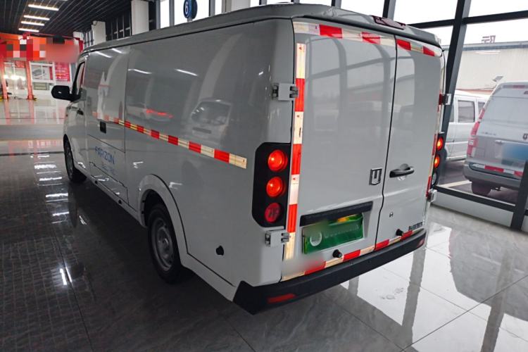 Used Farizon Xingxiang V 2024 Star Enjoy V7E 48.38 kWh Exterior 2