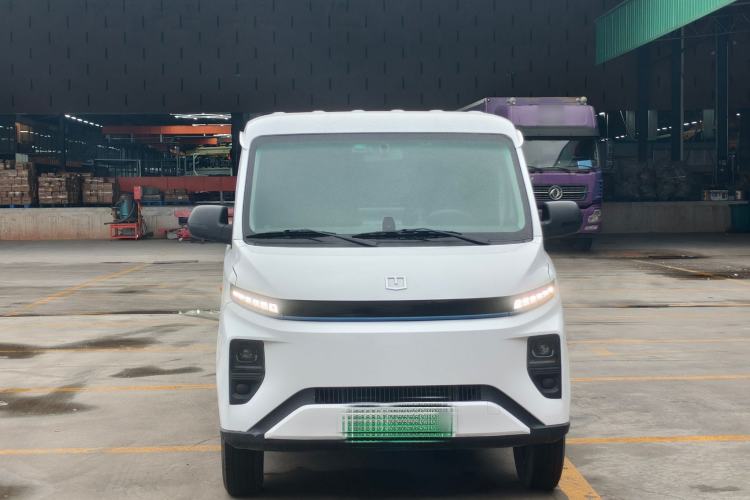 Used Farizon Xingxiang V 2024 Star Enjoy V6E Feature Edition Zhixin 46.08 kWh Exterior 4