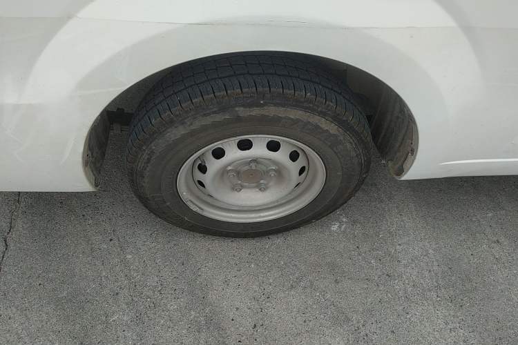 Used Farizon Xingxiang V 2024 Star Enjoy V6E Feature Edition Zhixin 46.08 kWh Exterior 8