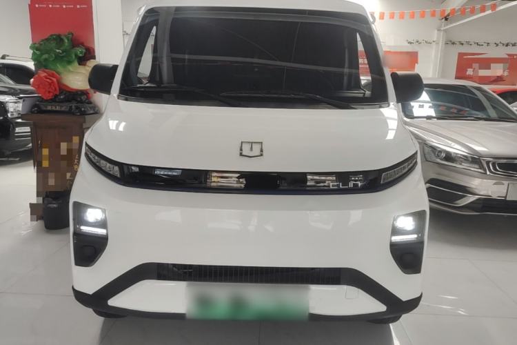 Used Farizon Xingxiang V 2024 Star Enjoy V6E Feature Edition Zhixin 46.08 kWh Front