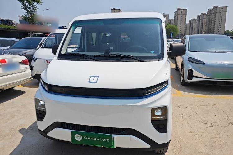 Used Farizon Xingxiang V 2024 Star Enjoy V6E Feature Edition Zhixin 46.08 kWh Front