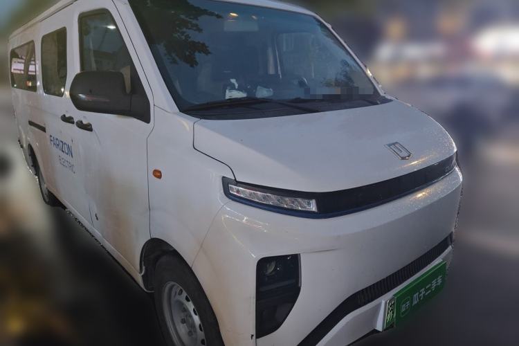 Used Farizon Xingxiang V 2024 Star Enjoy V6E Feature Edition Zhixin 46.08 kWh Front Right 45 Deg