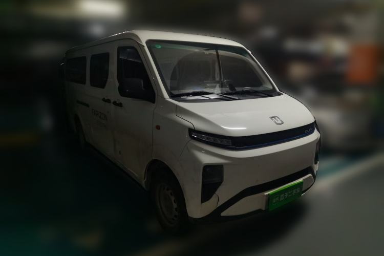 Used Farizon Xingxiang V 2024 Star Enjoy V6E Feature Edition Zhixin 46.08 kWh Front Right 45 Deg