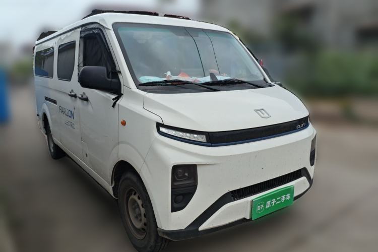 Used Farizon Xingxiang V 2024 Star Enjoy V6E Feature Edition Zhixin 46.08 kWh Front Right 45 Deg