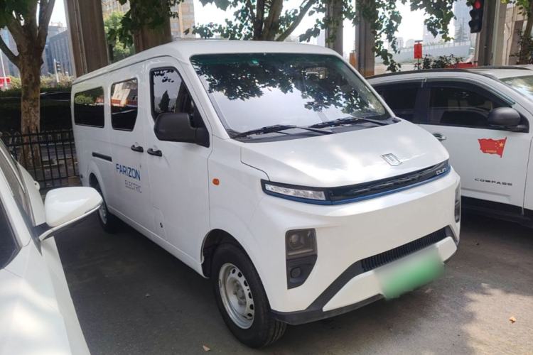 Used Farizon Xingxiang V 2024 Star Enjoy V6E Feature Edition Zhixin 46.08 kWh Front Right 45 Deg