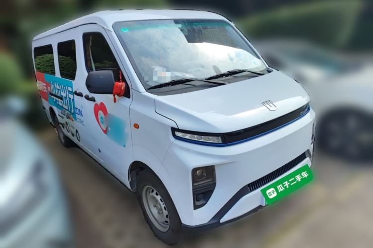 Used Farizon Xingxiang V 2024 Star Enjoy V6E Feature Edition with CATL 41.86 kWh Front Right 45 Deg