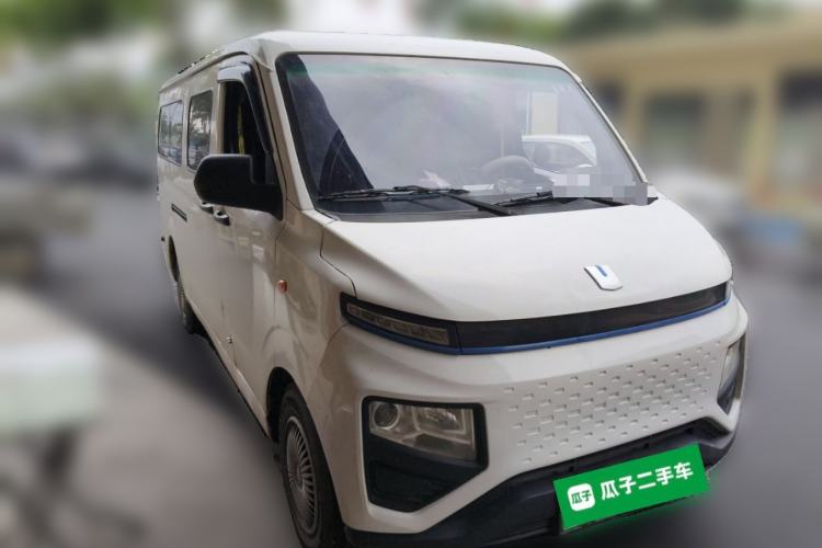 Used Farizon Xingxiang V 2024 Star Enjoy V6E Feature Edition Zhixin 46.08 kWh Front Right 45 Deg
