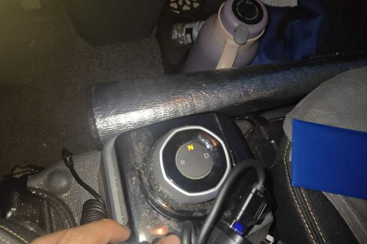 Used Farizon Xingxiang V 2024 Star Enjoy V6E Feature Edition Zhixin 46.08 kWh Gear Lever