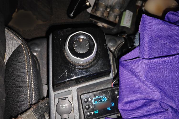 Used Farizon Xingxiang V 2024 Star Enjoy V6E Feature Edition Zhixin 46.08 kWh Gear Lever