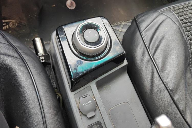Used Farizon Xingxiang V 2024 Star Enjoy V6E Feature Edition Zhixin 46.08 kWh Gear Lever
