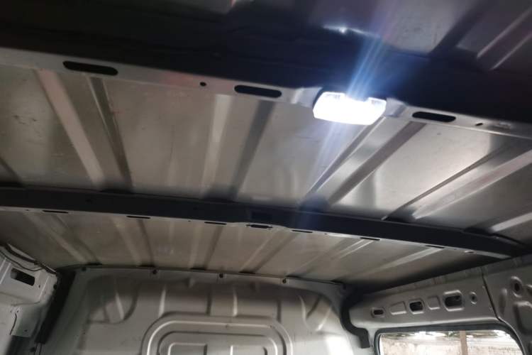 Used Farizon Xingxiang V 2024 Star Enjoy V6E Feature Edition Xuanwu 41.055 kWh Headliner