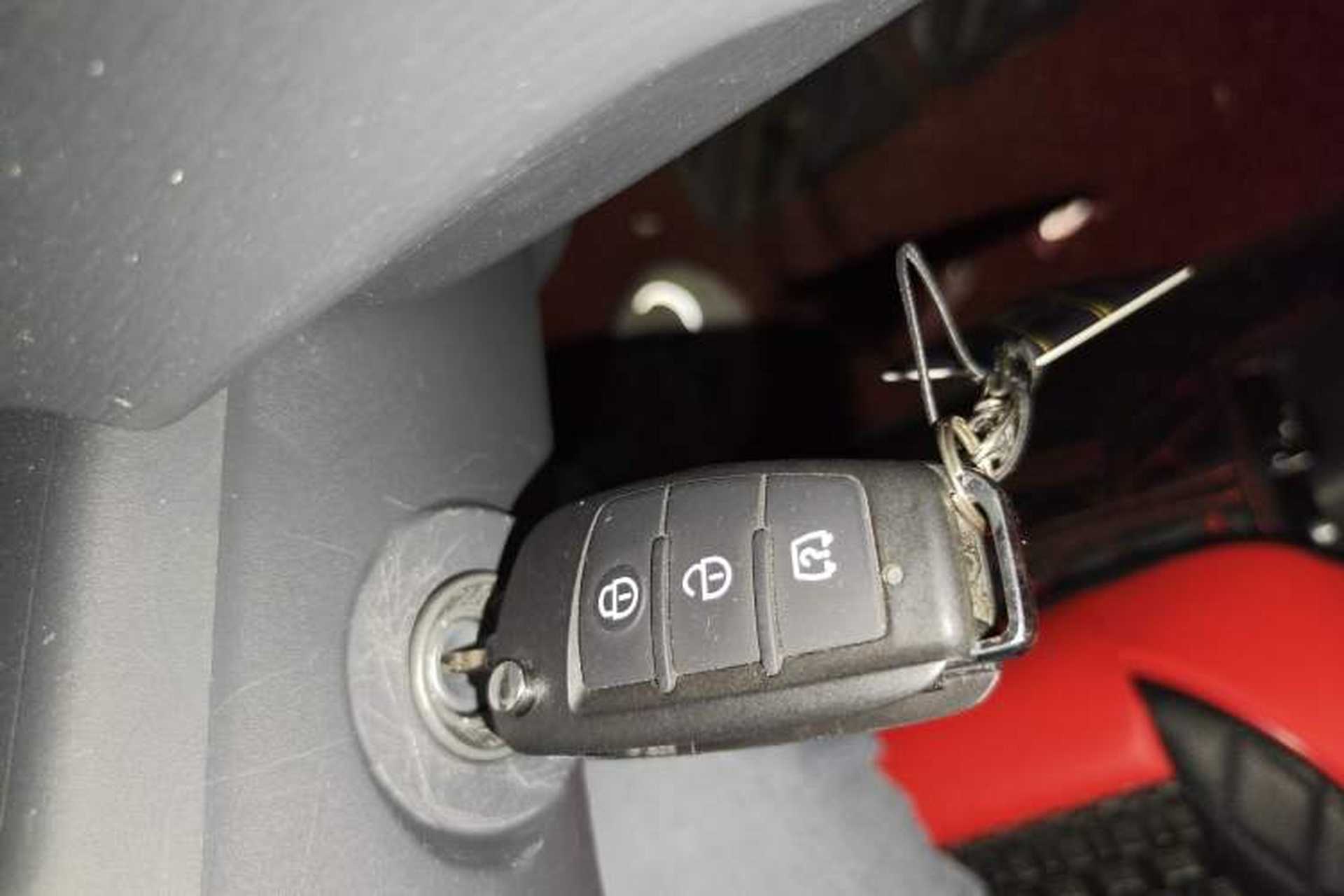 Used Farizon Xingxiang V 2024 Star Enjoy V6E Feature Edition Zhixin 46.08 kWh Interior 1