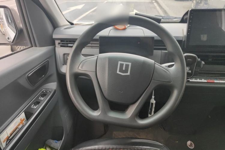 Used Farizon Xingxiang V 2024 Star Enjoy V6E Feature Edition Zhixin 46.08 kWh Interior 2