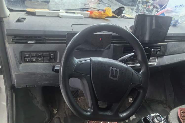 Used Farizon Xingxiang V 2024 Star Enjoy V6E Feature Edition Xuanwu 41.055 kWh Interior 2