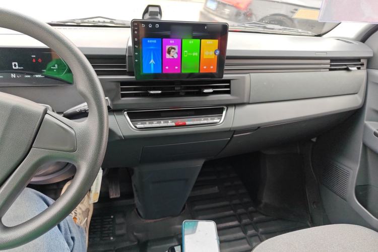 Used Farizon Xingxiang V 2024 Star Enjoy V6E Feature Edition Zhixin 46.08 kWh Interior 2