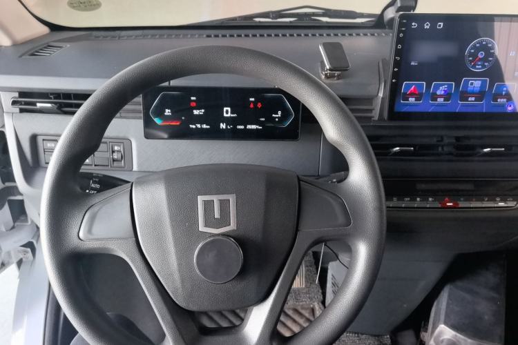 Used Farizon Xingxiang V 2024 Star Enjoy V6E Feature Edition Zhixin 46.08 kWh Interior 3