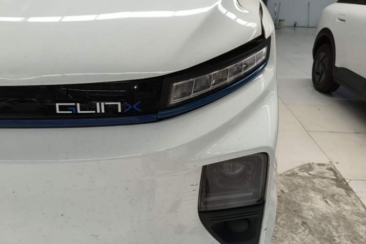 Used Farizon Xingxiang V 2024 Star Enjoy V6E Feature Edition Zhixin 46.08 kWh Left Front Headlight