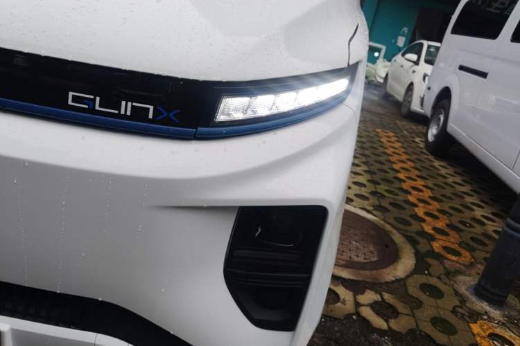 Used Farizon Xingxiang V 2024 Star Enjoy V6E Feature Edition Zhixin 46.08 kWh Left Front Headlight