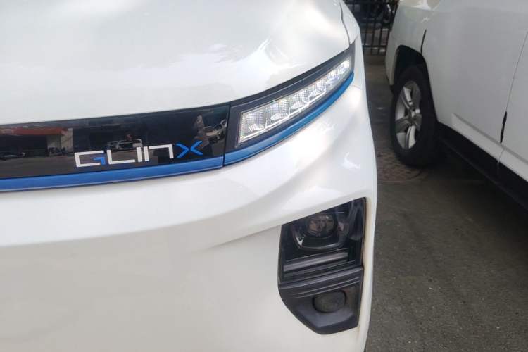 Used Farizon Xingxiang V 2024 Star Enjoy V6E Feature Edition Zhixin 46.08 kWh Left Front Headlight