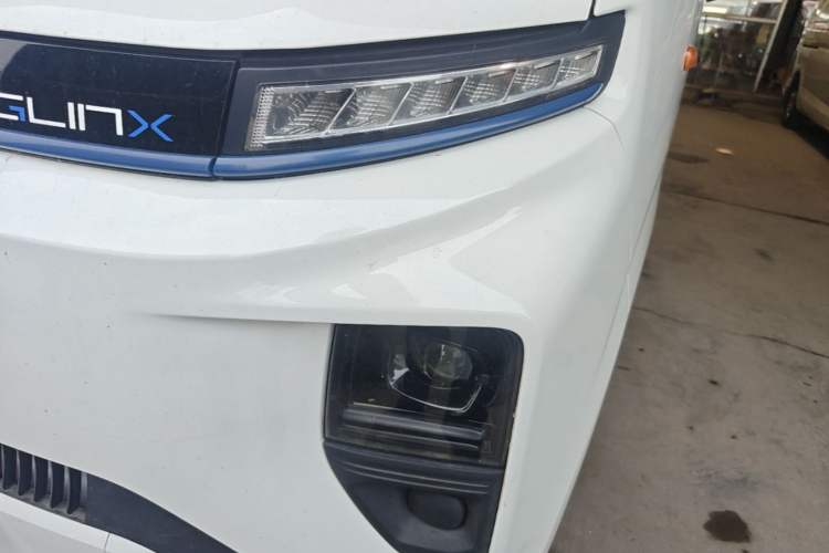Used Farizon Xingxiang V 2024 Star Enjoy V6E Feature Edition Xuanwu 41.055 kWh Left Front Headlight