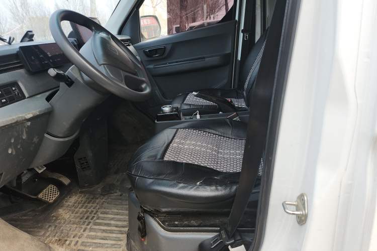 Used Farizon Xingxiang V 2024 Star Enjoy V6E Feature Edition Zhixin 46.08 kWh Left Front Seat