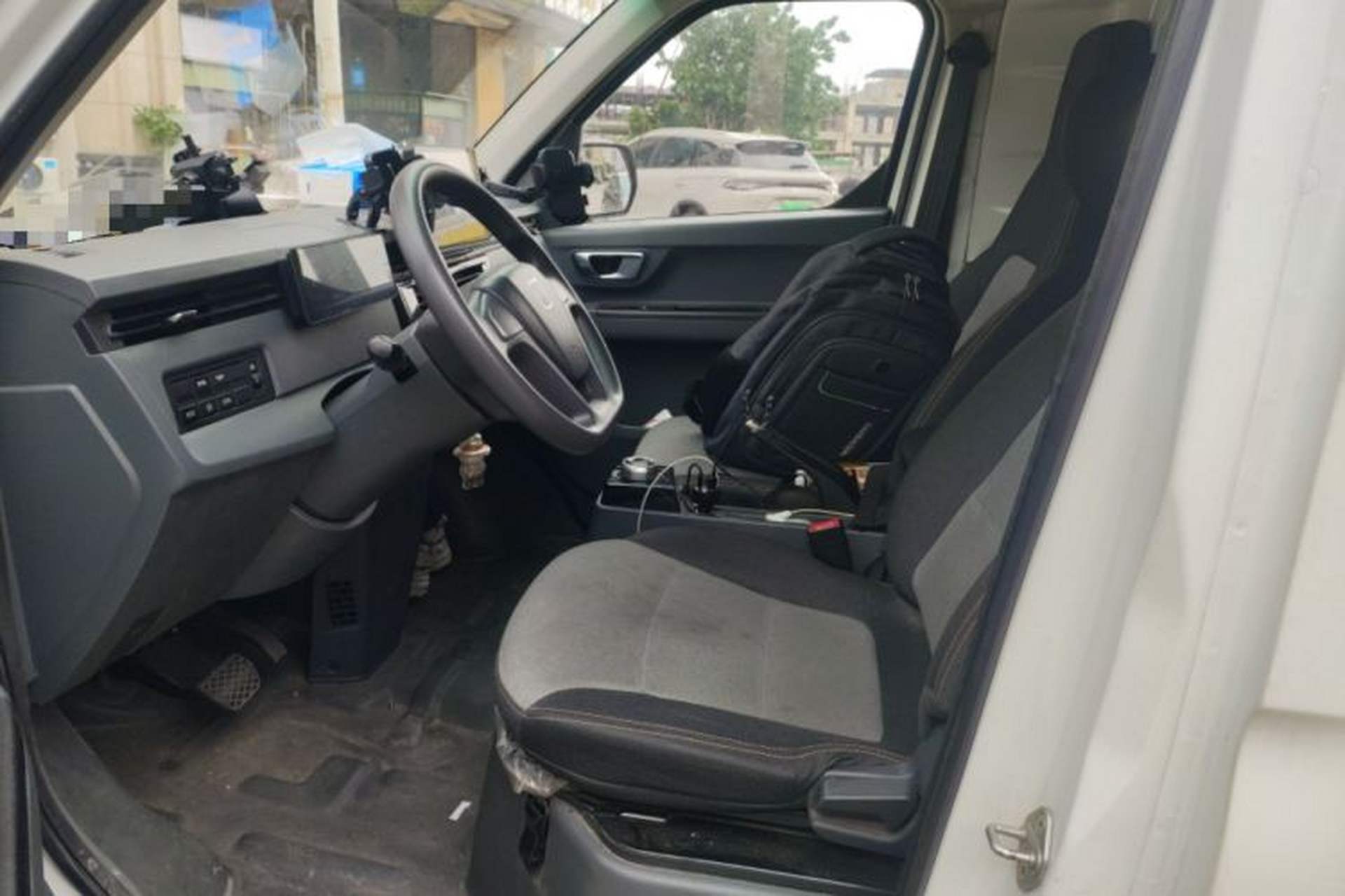 Used Farizon Xingxiang V 2024 Star Enjoy V7E 48.38 kWh Left Front Seat