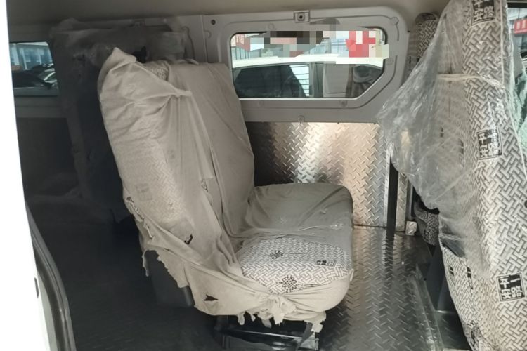 Used Farizon Xingxiang V 2024 Star Enjoy V6E Feature Edition Zhixin 46.08 kWh Left Rear Seat