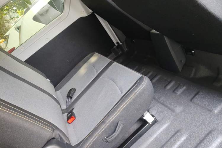 Used Farizon Xingxiang V 2024 Star Enjoy V6E Feature Edition Zhixin 46.08 kWh Left Rear Seat