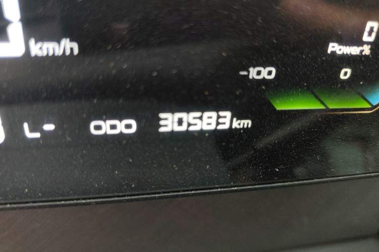 Used Farizon Xingxiang V 2024 Star Enjoy V6E Feature Edition Xuanwu 41.055 kWh Odometer Close Up