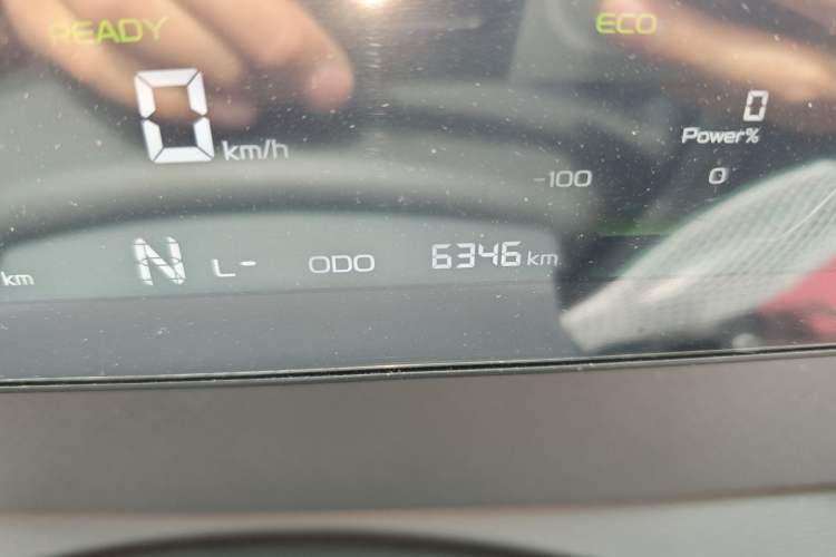 Used Farizon Xingxiang V 2024 Star Enjoy V6E Feature Edition Zhixin 46.08 kWh Odometer Close Up