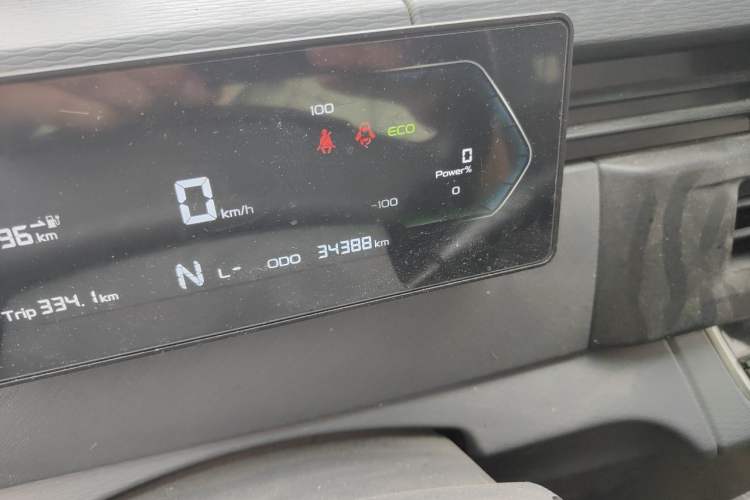 Used Farizon Xingxiang V 2024 Star Enjoy V6E Feature Edition Zhixin 46.08 kWh Odometer Close Up