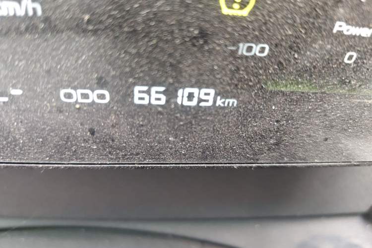 Used Farizon Xingxiang V 2024 Star Enjoy V6E Feature Edition Zhixin 46.08 kWh Odometer Close Up