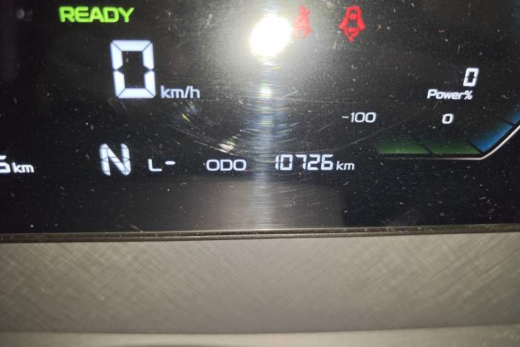 Used Farizon Xingxiang V 2024 Star Enjoy V6E Feature Edition Zhixin 46.08 kWh Odometer Close Up