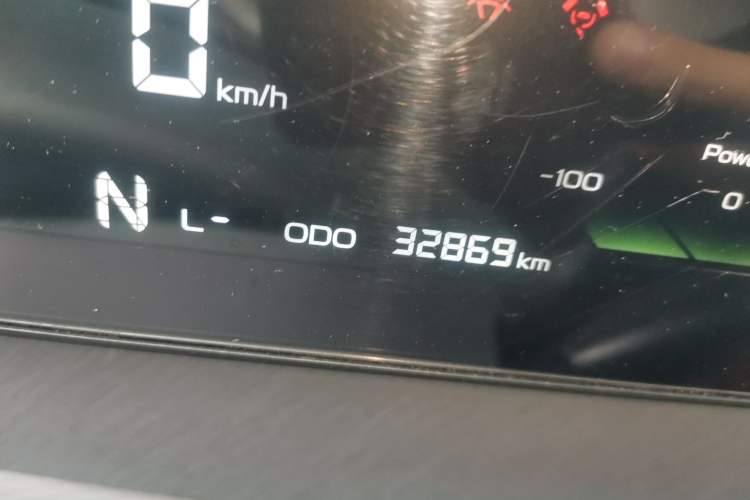 Used Farizon Xingxiang V  Odometer Close Up