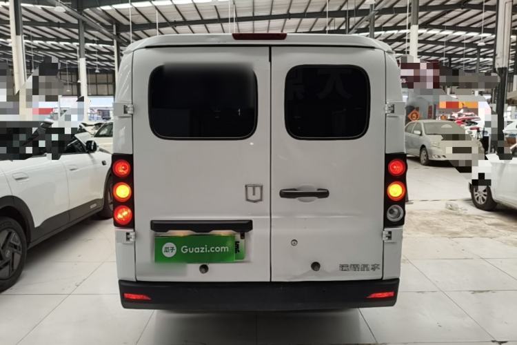 Used Farizon Xingxiang V 2024 Star Enjoy V6E Feature Edition Zhixin 46.08 kWh Rear