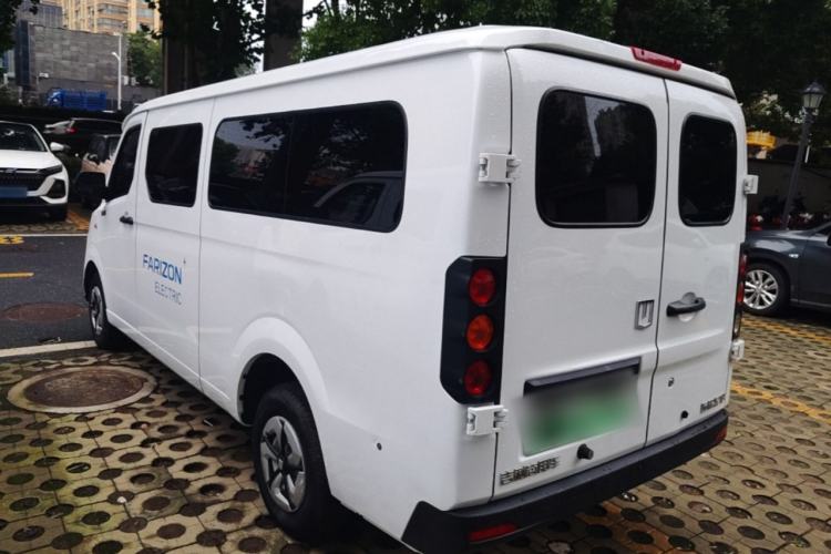 Used Farizon Xingxiang V 2024 Star Enjoy V6E Feature Edition Zhixin 46.08 kWh Rear Left 45 Deg