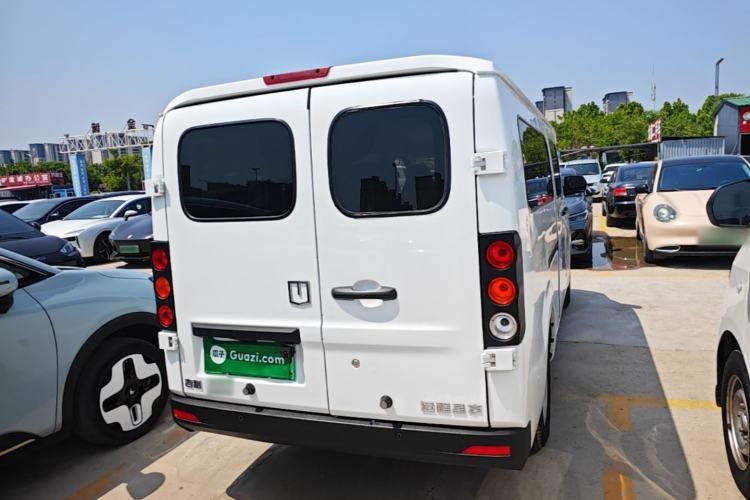 Used Farizon Xingxiang V 2024 Star Enjoy V6E Feature Edition Zhixin 46.08 kWh Rear Right 45 Deg