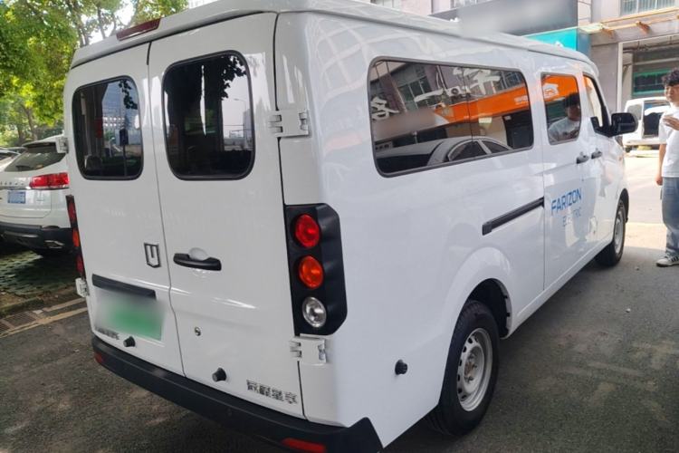 Used Farizon Xingxiang V 2024 Star Enjoy V6E Feature Edition Zhixin 46.08 kWh Rear Right 45 Deg