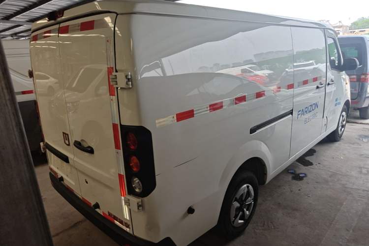 Used Farizon Xingxiang V 2024 Star Enjoy V6E Feature Edition Xuanwu 41.055 kWh Rear Right 45 Deg