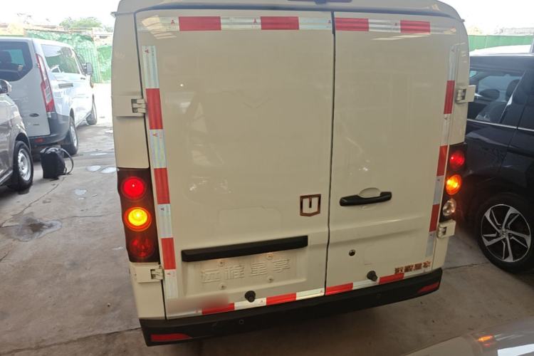 Used Farizon Xingxiang V 2024 Star Enjoy V6E Feature Edition Xuanwu 41.055 kWh Rear