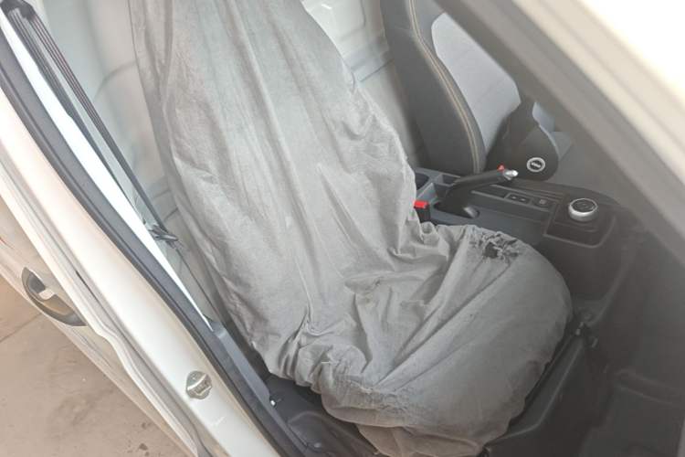 Used Farizon Xingxiang V 2024 Star Enjoy V6E Feature Edition Xuanwu 41.055 kWh Right Front Seat
