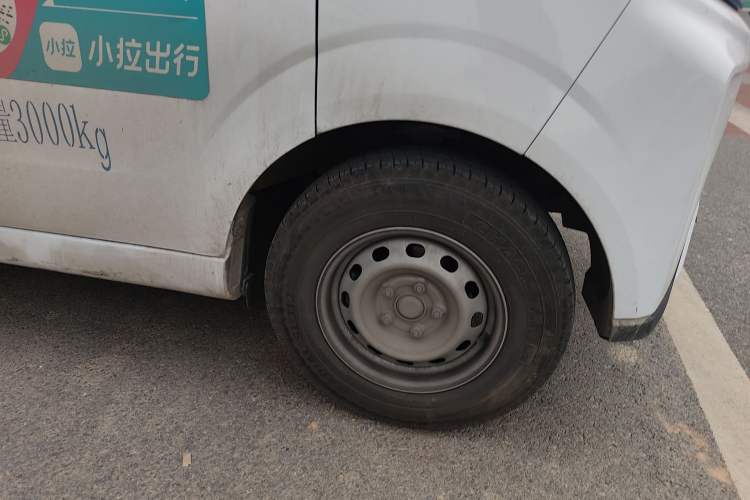 Used Farizon Xingxiang V 2024 Star Enjoy V6E Feature Edition Xuanwu 41.055 kWh Right Front Wheel Hub