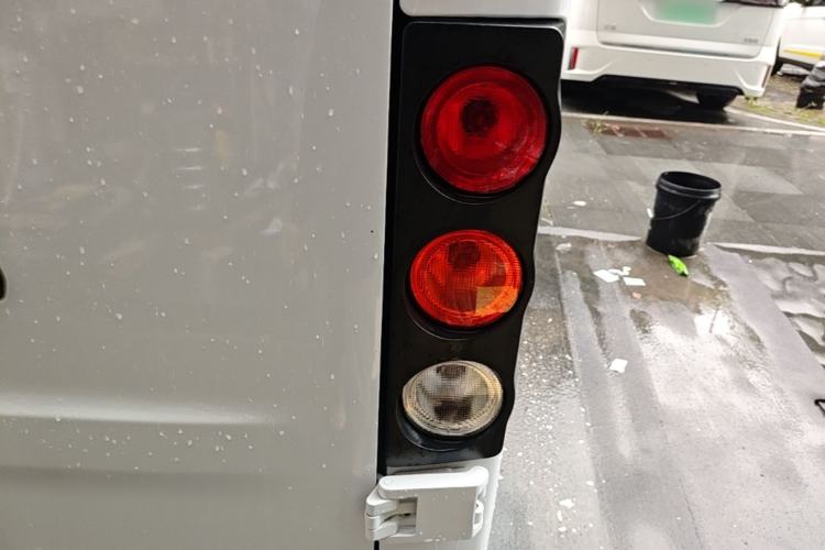 Used Farizon Xingxiang V 2024 Star Enjoy V6E Feature Edition Zhixin 46.08 kWh Right Rear Taillight