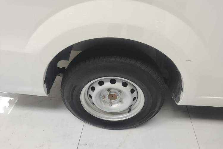 Used Farizon Xingxiang V 2024 Star Enjoy V6E Feature Edition Zhixin 46.08 kWh Right Rear Wheel Hub