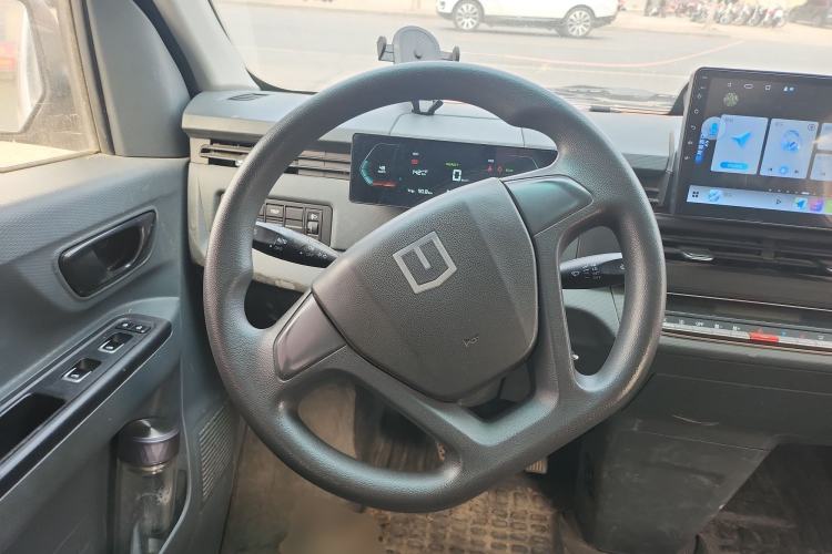 Used Farizon Xingxiang V 2024 Star Enjoy V6E Feature Edition Zhixin 46.08 kWh Steering Wheel