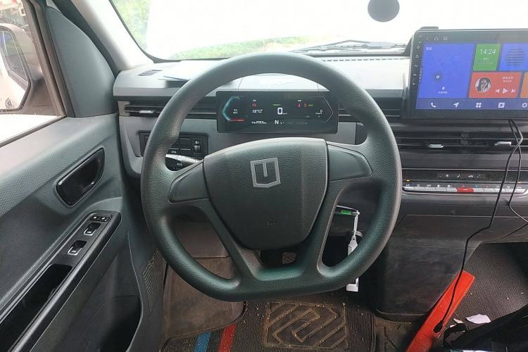 Used Farizon Xingxiang V 2024 Star Enjoy V6E Feature Edition Zhixin 46.08 kWh Steering Wheel